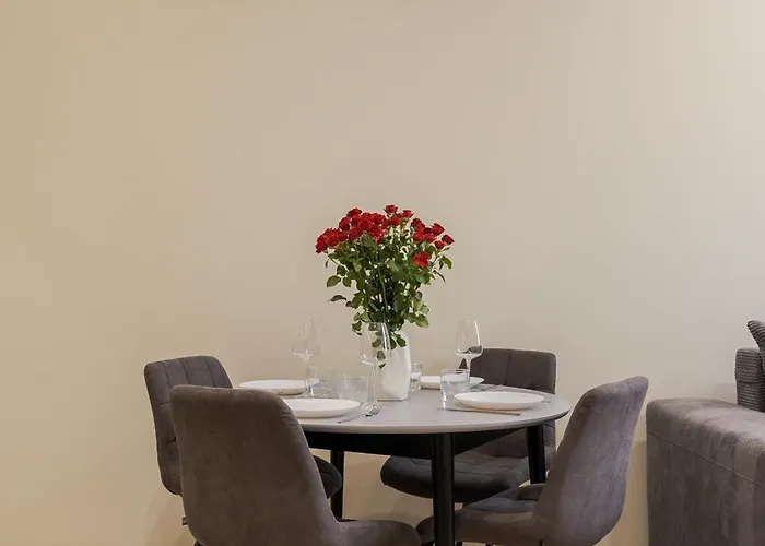 Apartman Royal With Bathtub On Rappaporta 15